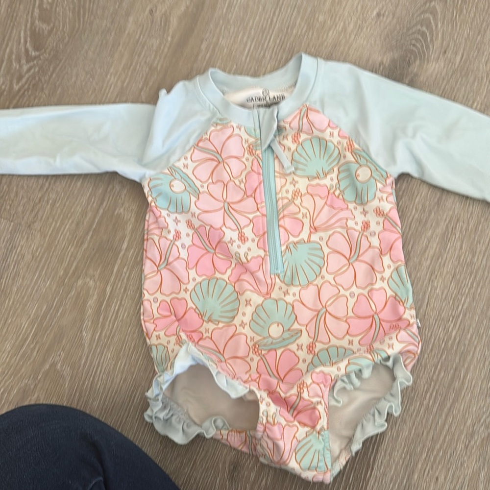 Caden lane long sleeve swimsuit